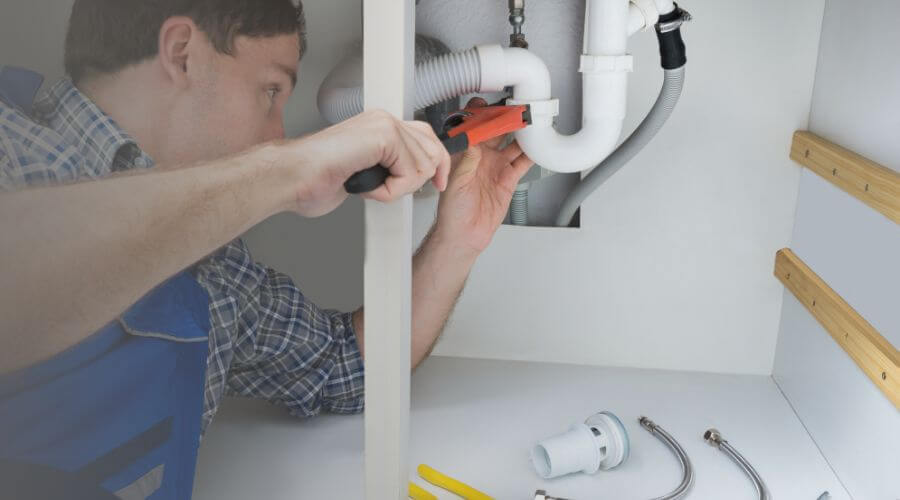 Professional water heater repair in Courtland, CA